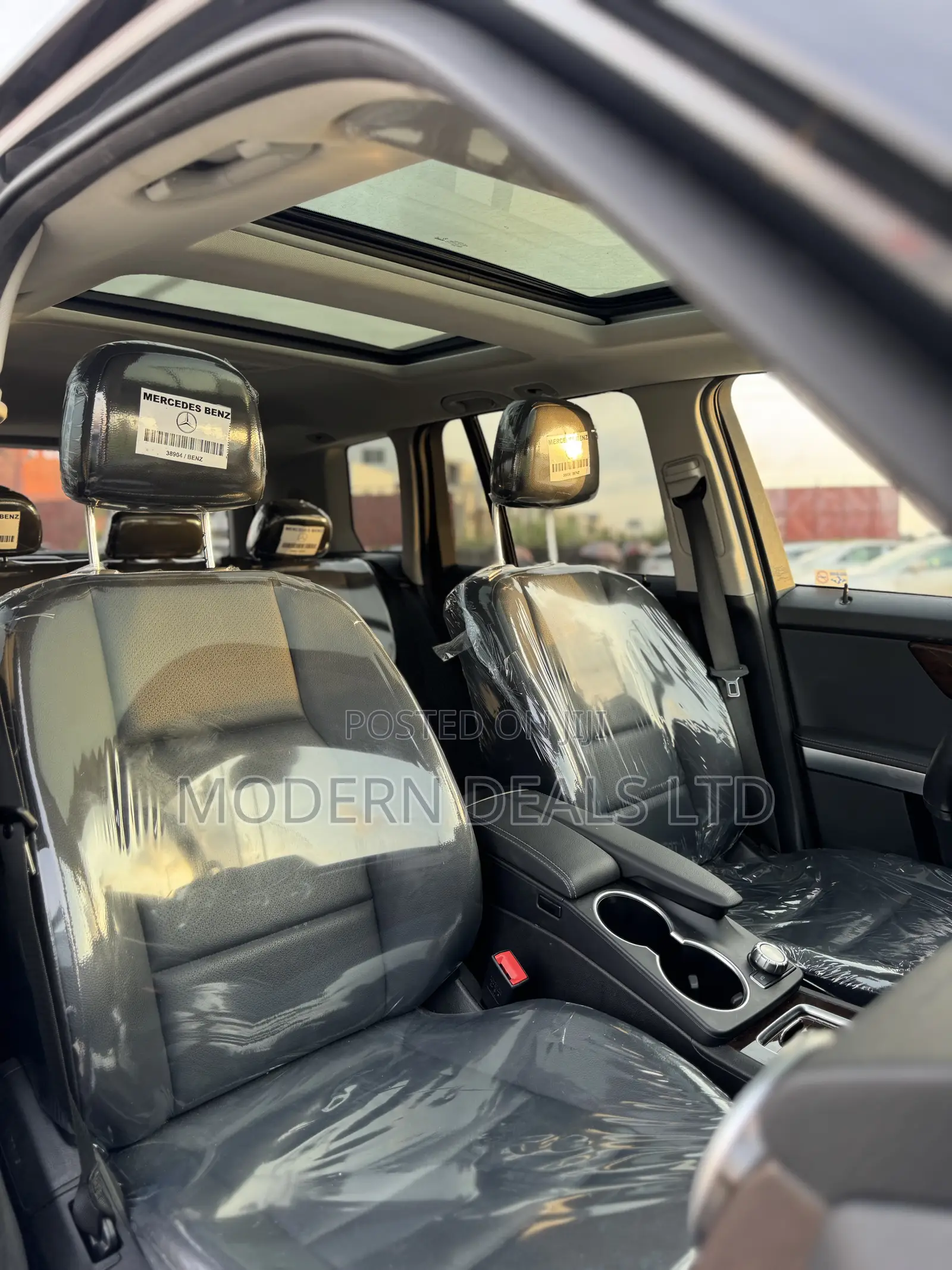 Mercedes-Benz GLK-Class 350 4MATIC 2014 Gray