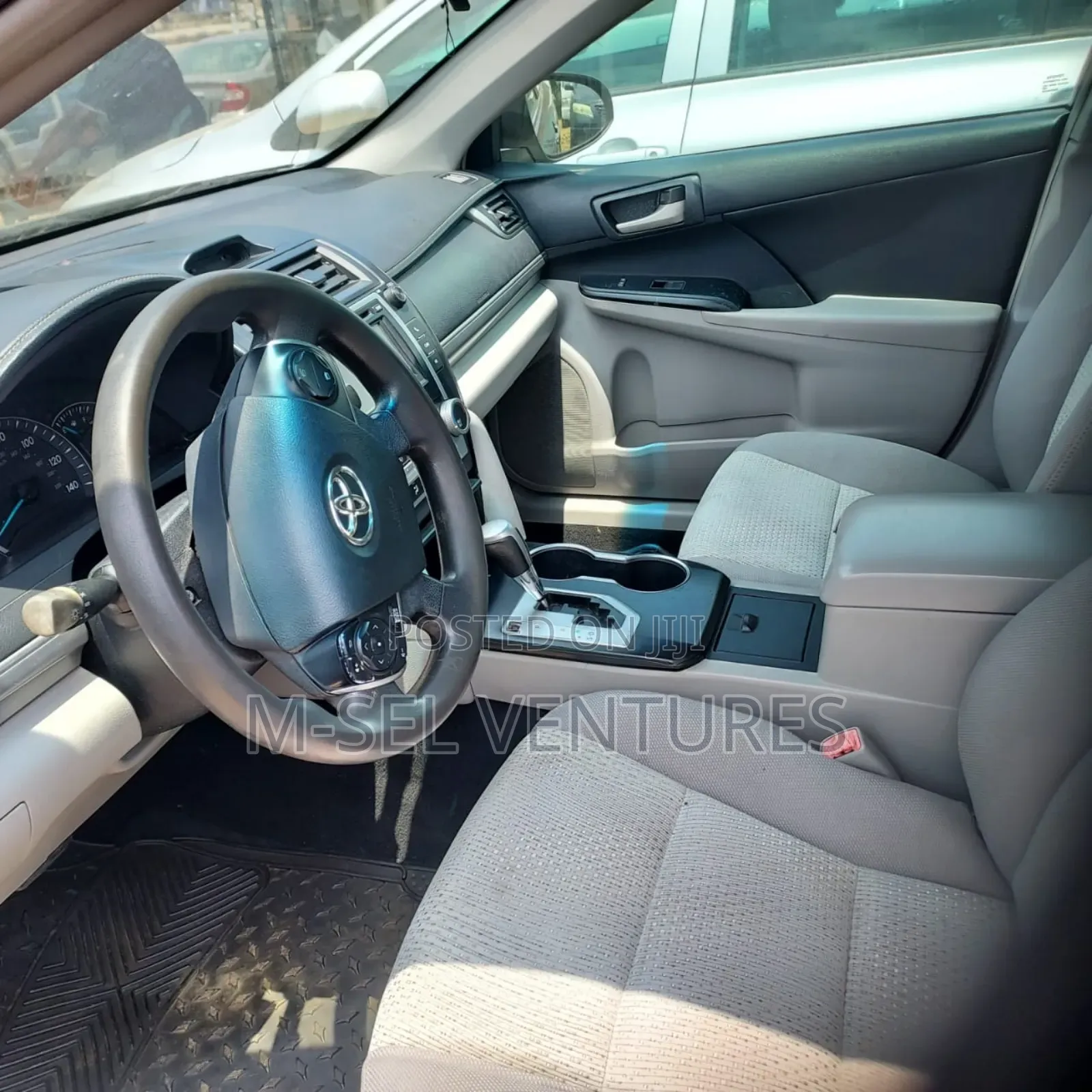 Toyota Camry 2013 Gray