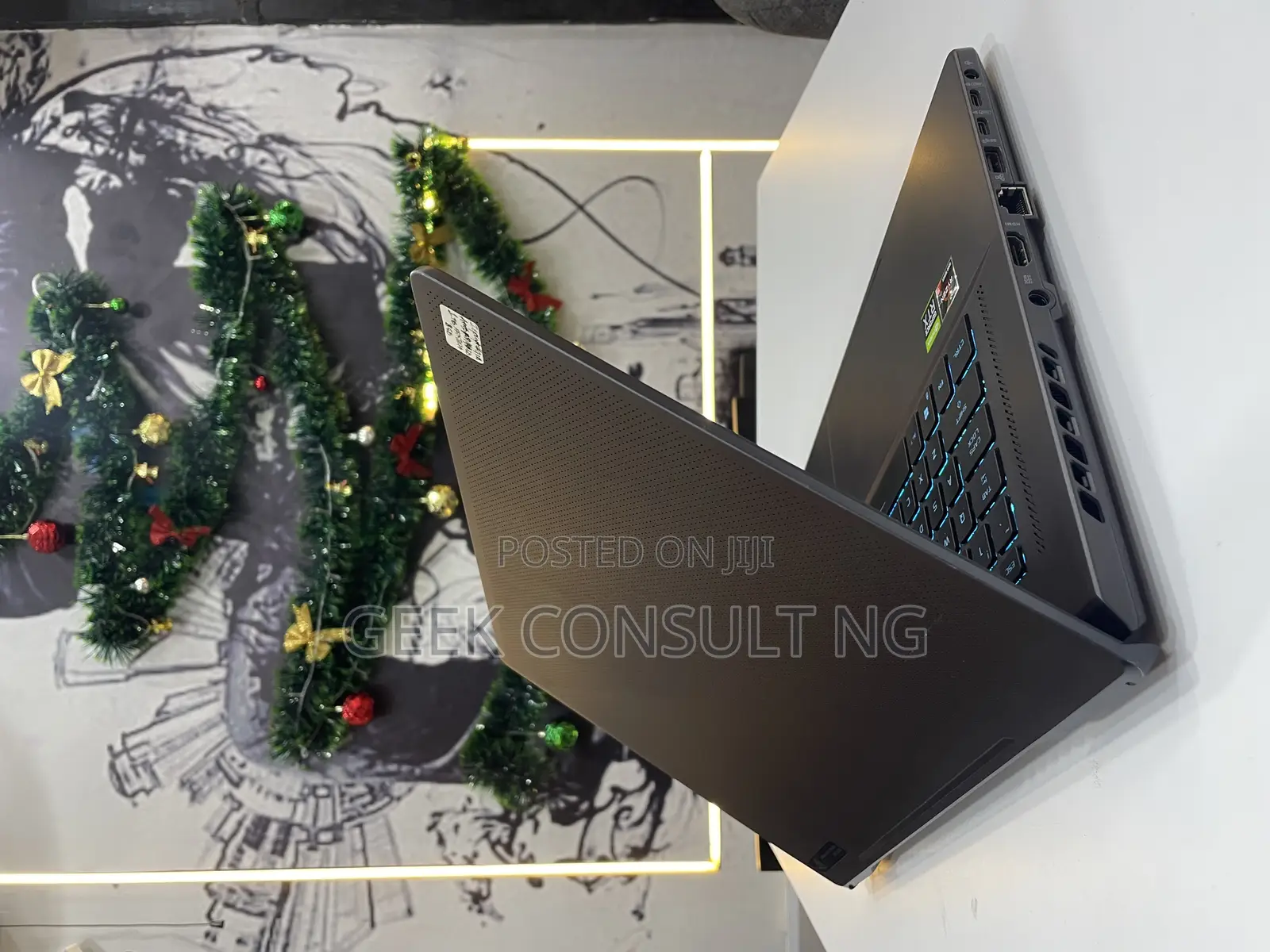 Laptop Asus ROG Zephyrus G15 24GB AMD Ryzen 9 SSD 1T