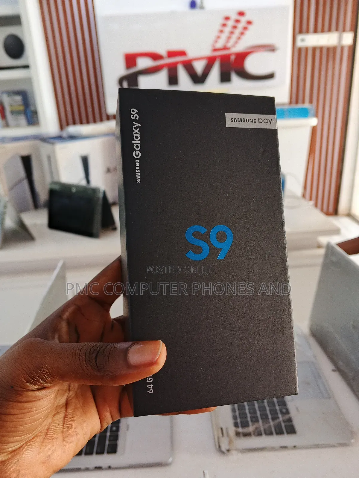 New Samsung Galaxy S9 64 GB Black