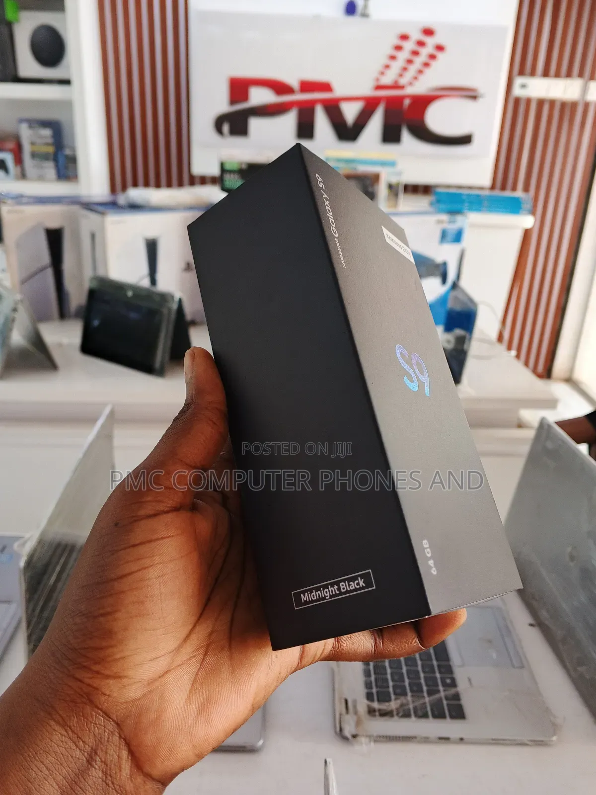 New Samsung Galaxy S9 64 GB Black