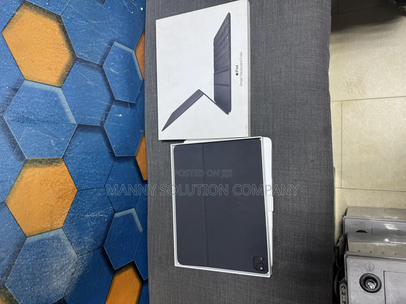 iPad Smart Keyboard Folio