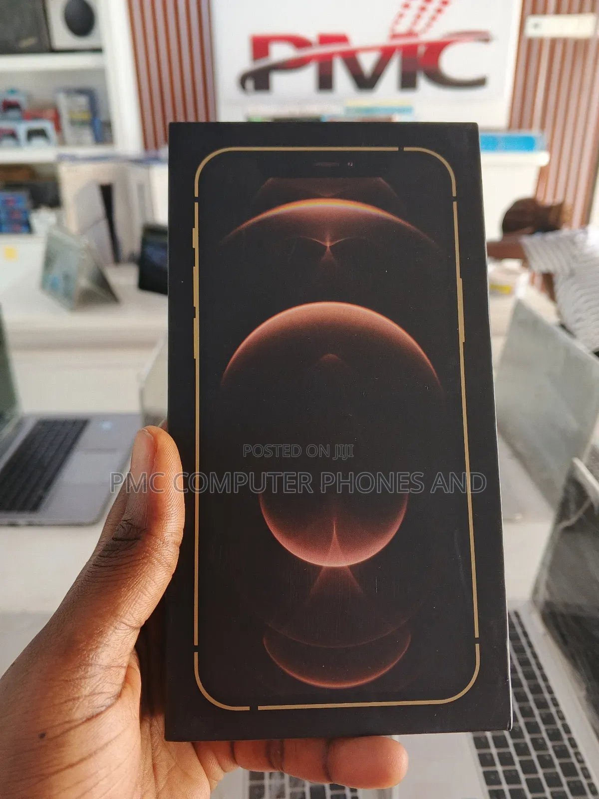 New Apple iPhone 12 Pro Max 128 GB Gold