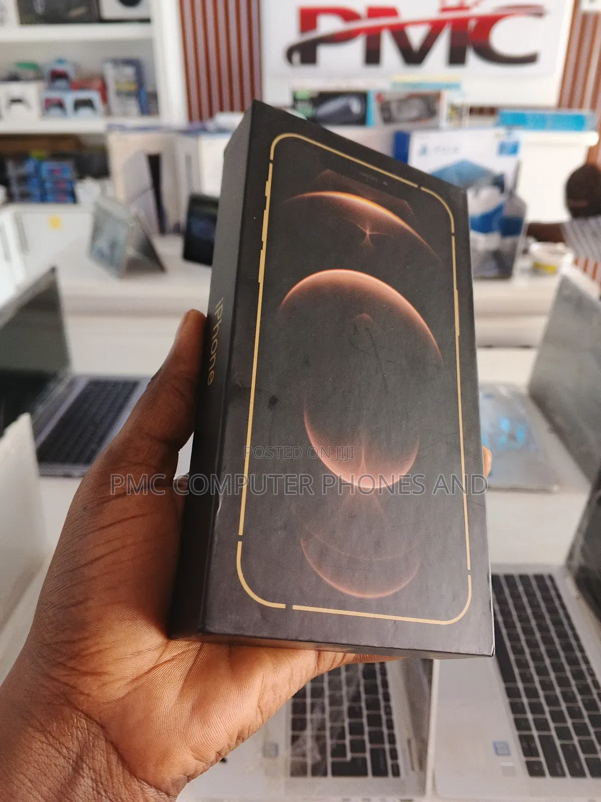 New Apple iPhone 12 Pro Max 128 GB Gold