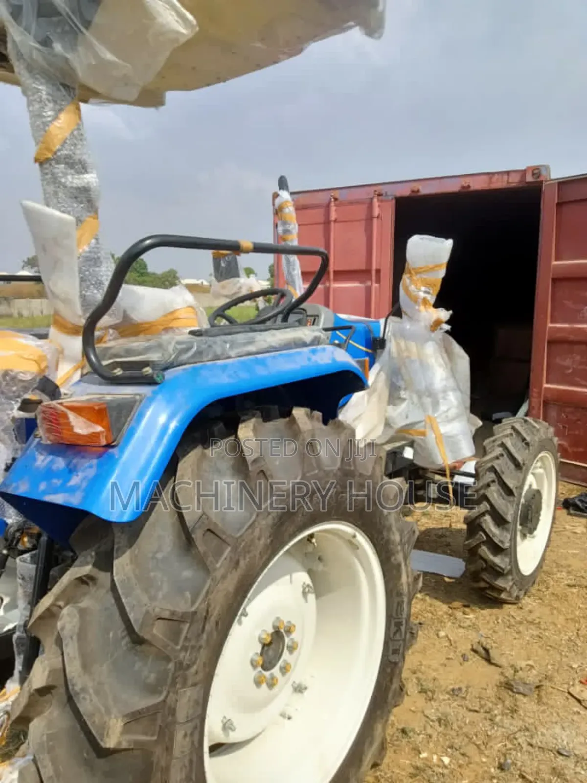 New Holland Tractors 4wd