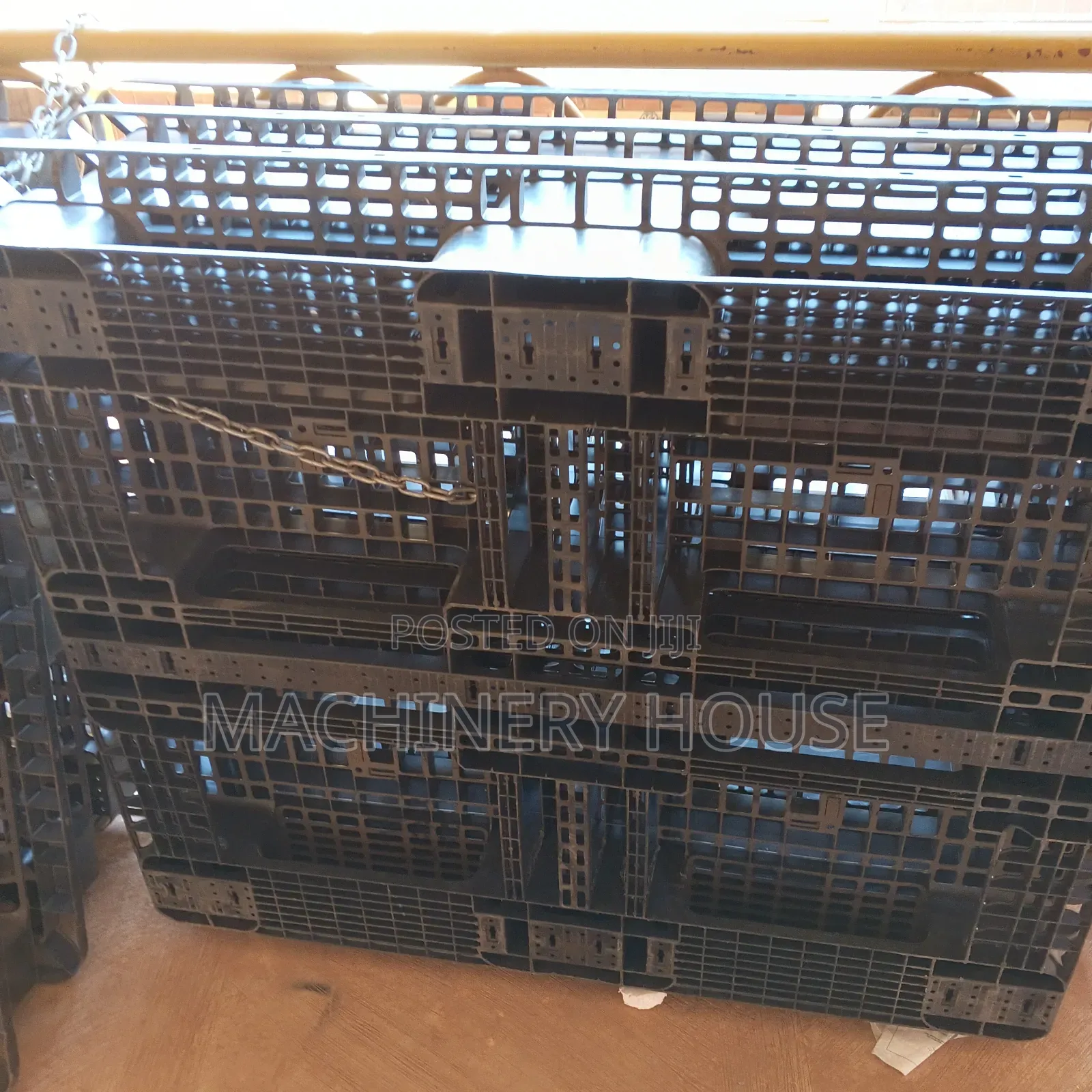 Plastic Pellets for Storage Original