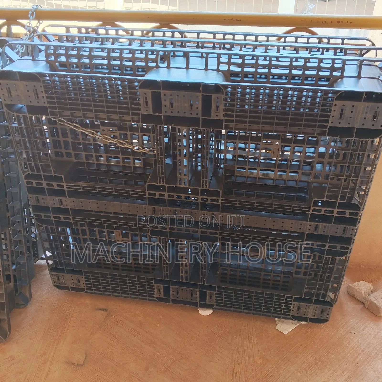 Plastic Pellets for Storage Original