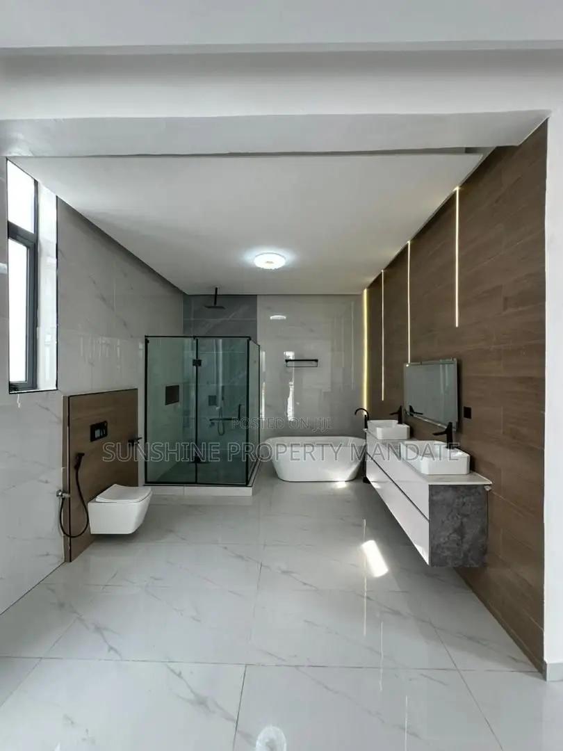 Furnished 5bdrm Duplex in Chevron Lekki Lagos for sale