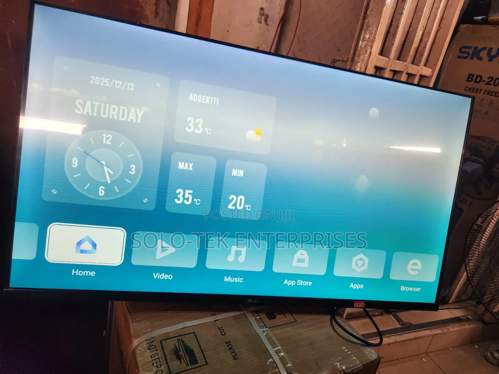 Tv Smart Frameless 50inches