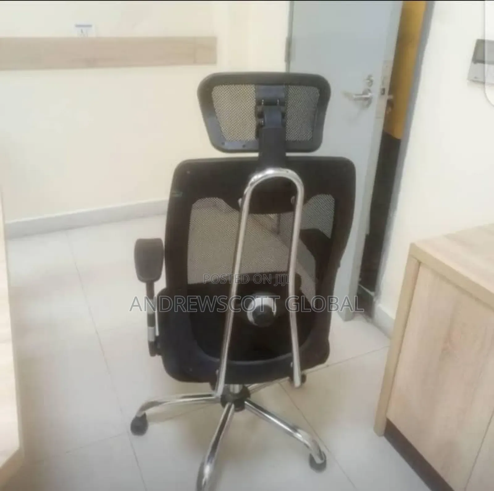Brand New Executive Net Chair Venti