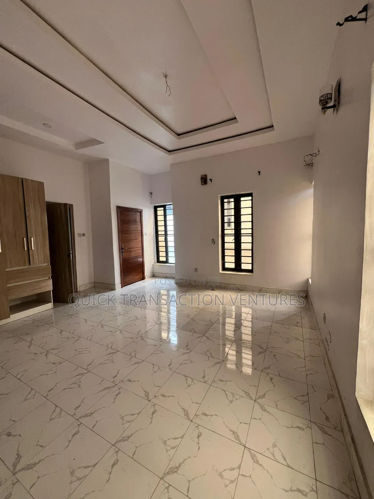 4bdrm Duplex in Alaka/Iponri for sale