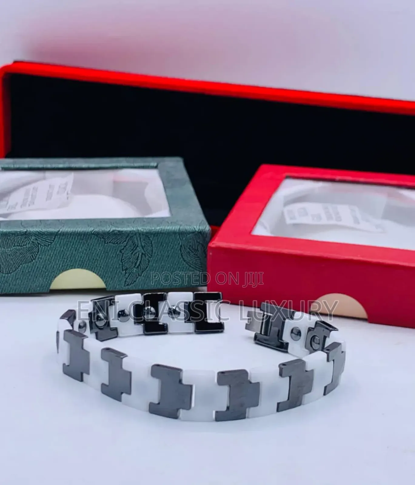 Pure Quality Luxury Men's Bracelet Well Banded Package