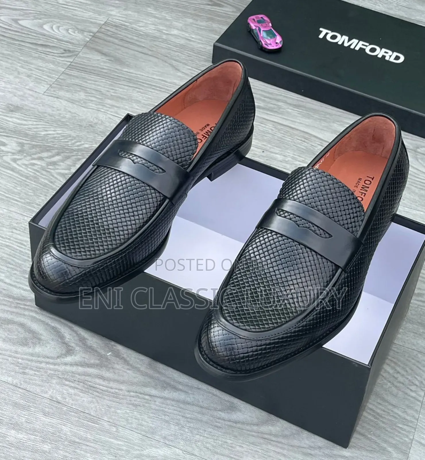 Tom Ford Luxury Men's Shoes Well Banded Package