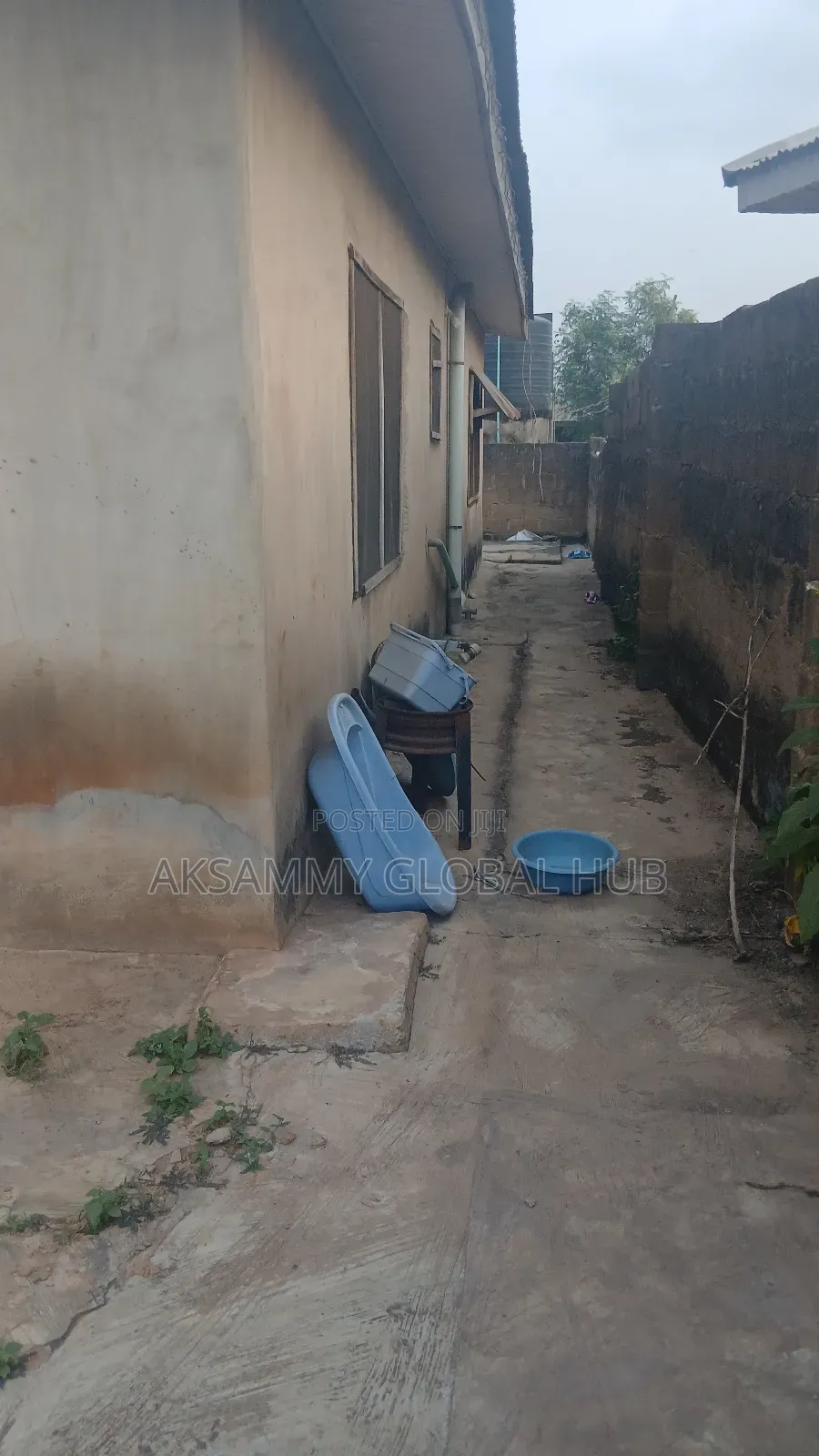 5bdrm Bungalow in Bodija, Ibadan for sale