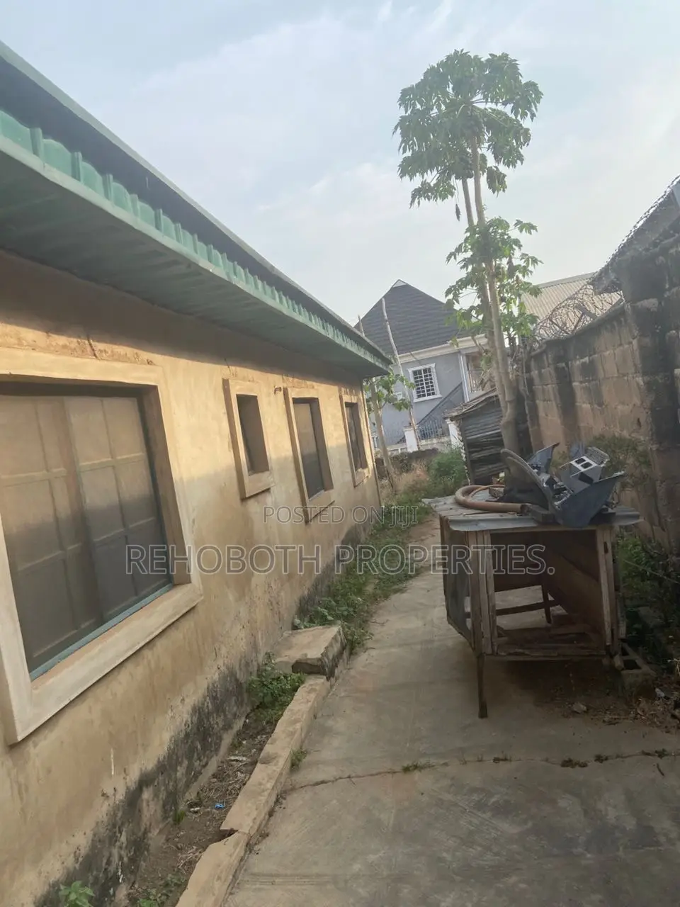 4bdrm Bungalow in Promiseland, Akala Express for sale