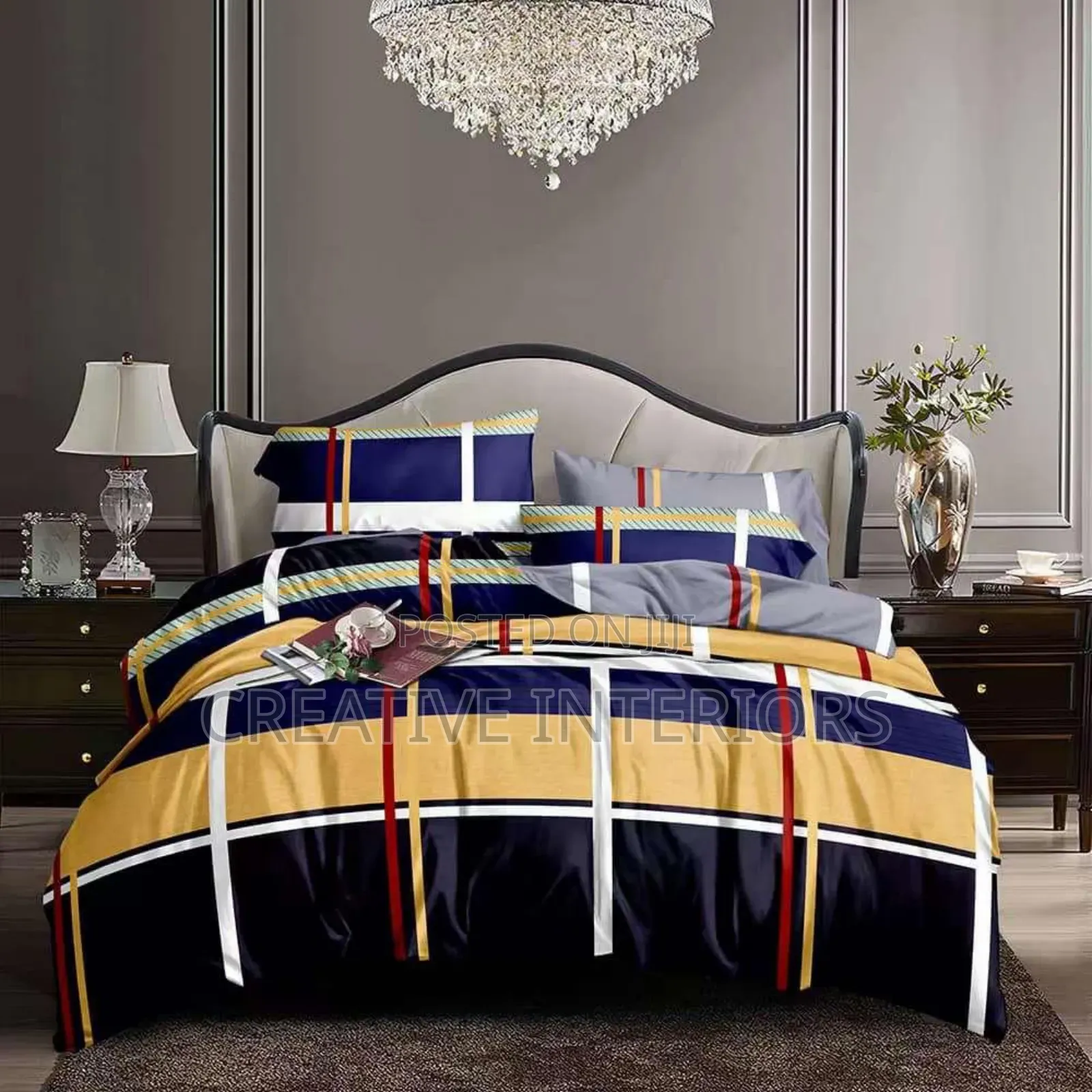 6by6 Complete Set of Duvet With 4pillow