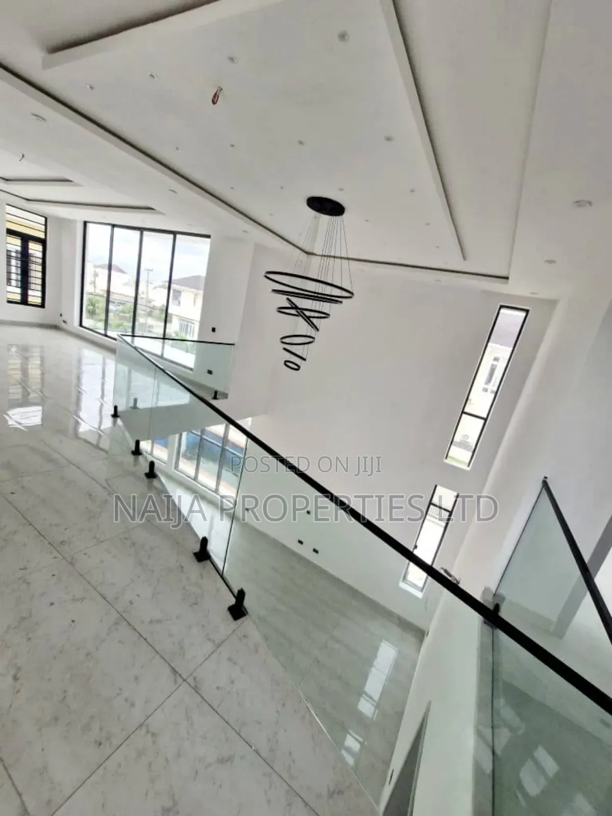 4bdrm Duplex in Chevron, Lekki for sale