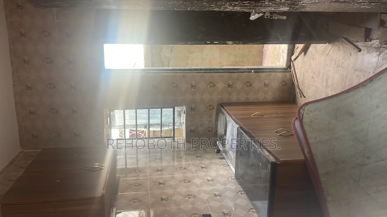 1bdrm Bungalow in Kasumu, Akala Express for rent