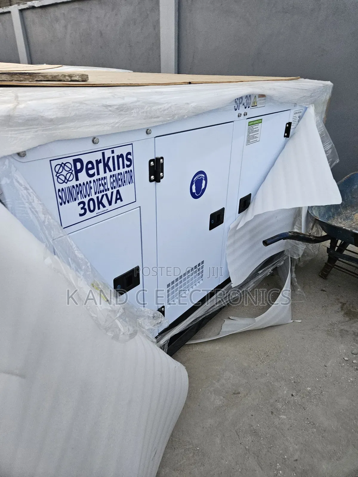Perkins 30kva Diesel Soundproof Generator