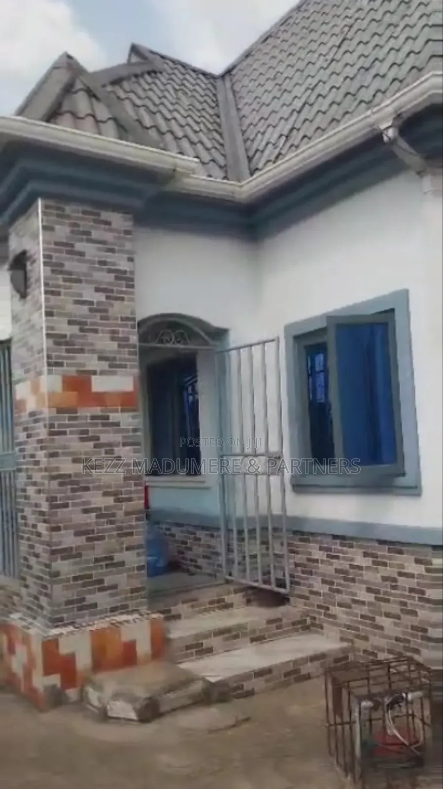 5bdrm Bungalow in Umuguma Owerri Imo for sale