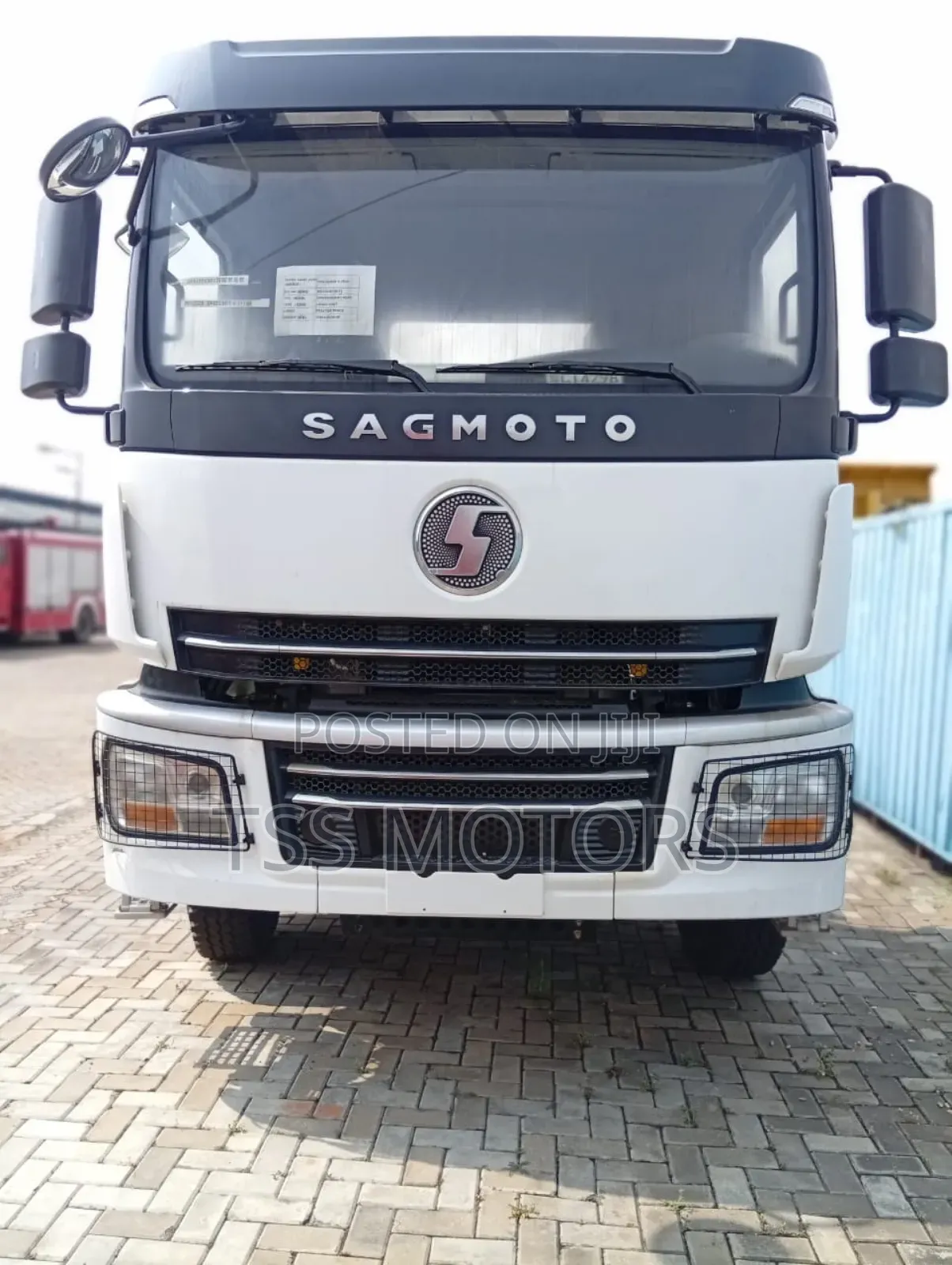 Shacman Tractor