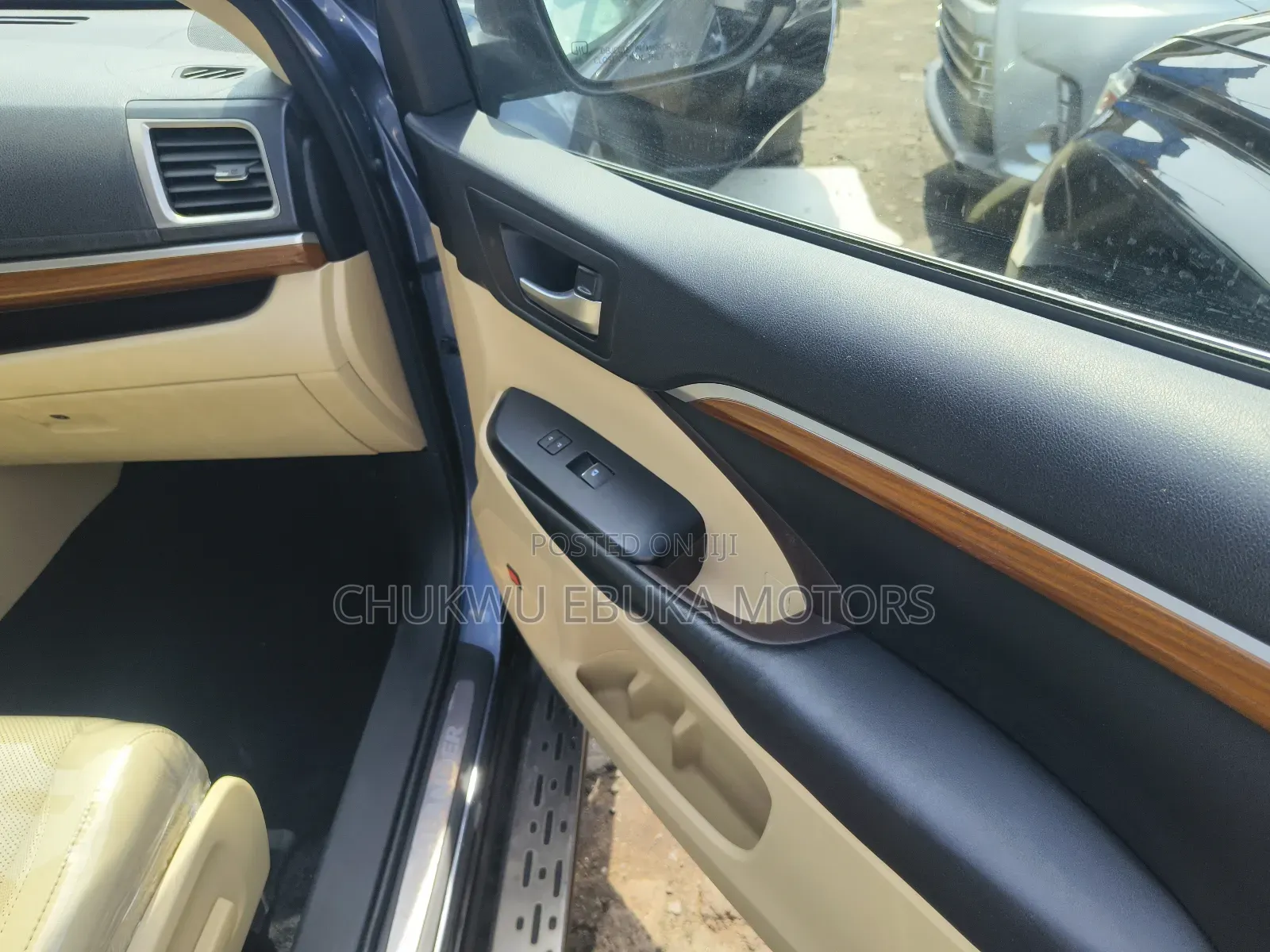 Toyota Highlander Limited 4x4 V6 (3.5L 6cyl 8A) 2018 Blue