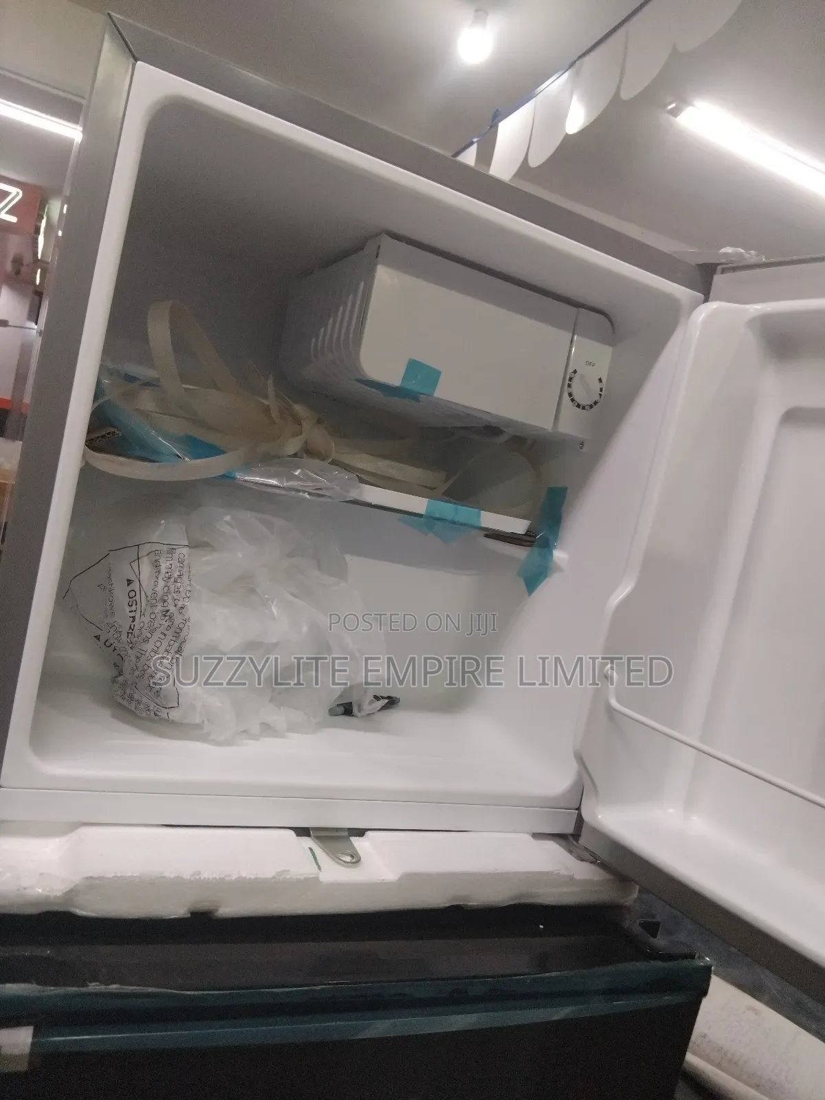 Midea Bedside Refrigerator