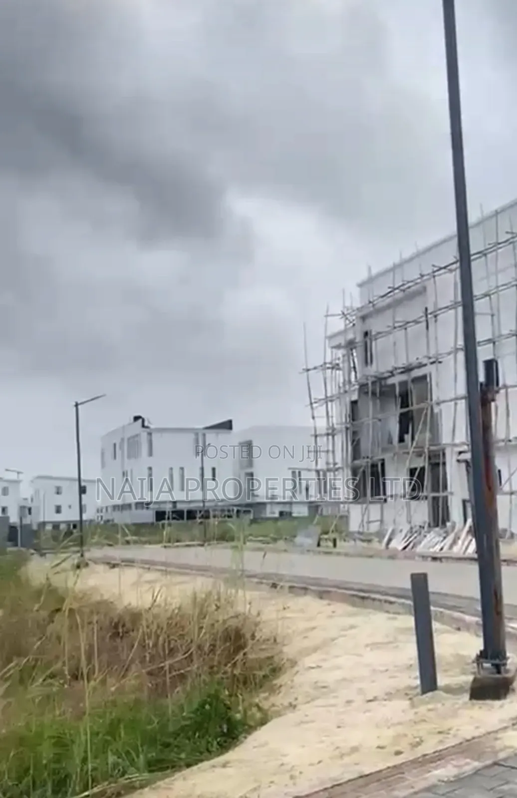 400sqm of Land at Hampton Bay Estate, Salem-Ikate, Lekki for Sale