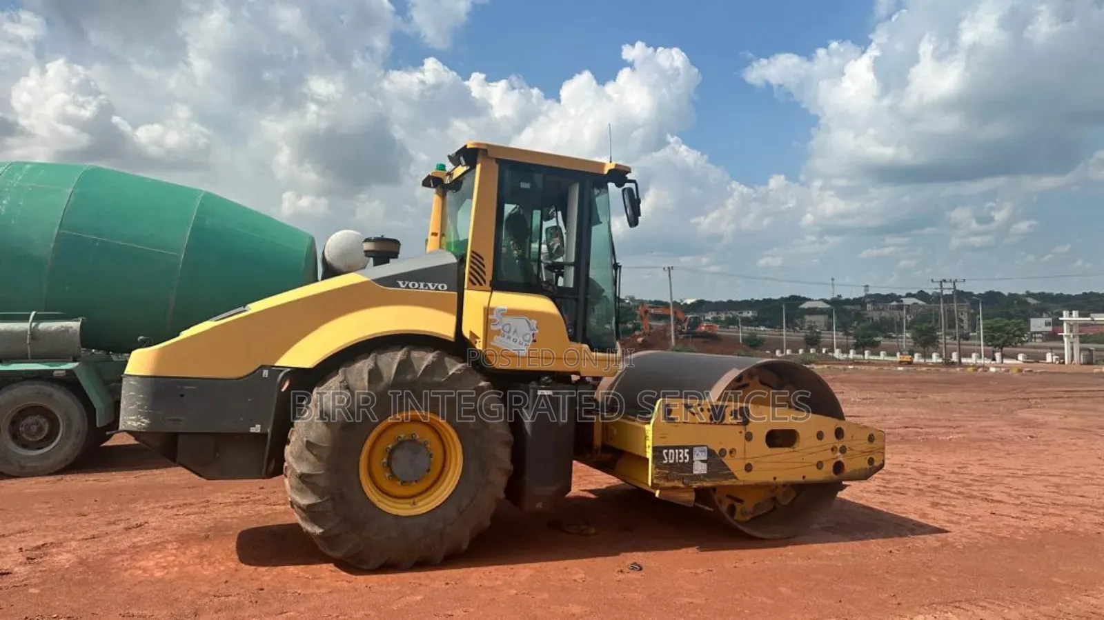 Excavator Rental , Excavator Hire