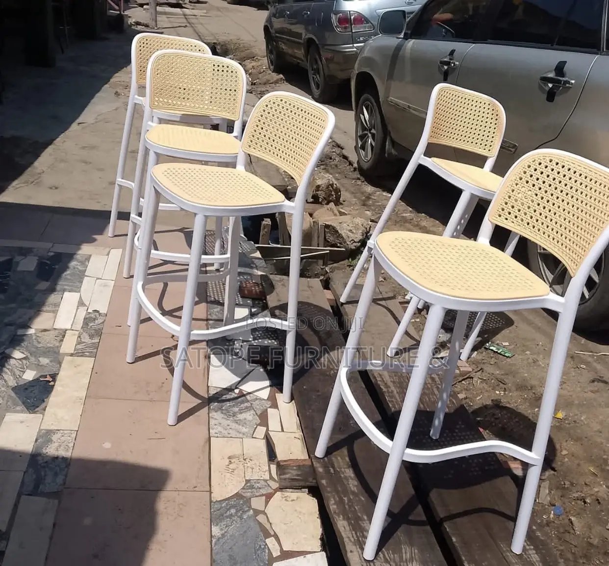 Plastic Restaurant and Kitchen Bar Stool