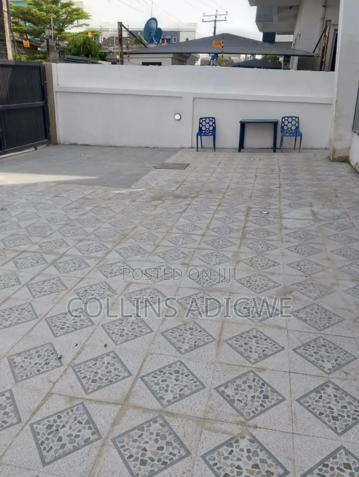 5bdrm Duplex in Oral Estate Chevron for sale