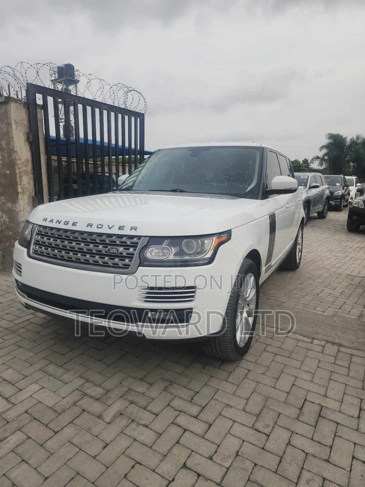 Land Rover Range Rover Vogue 2014 White