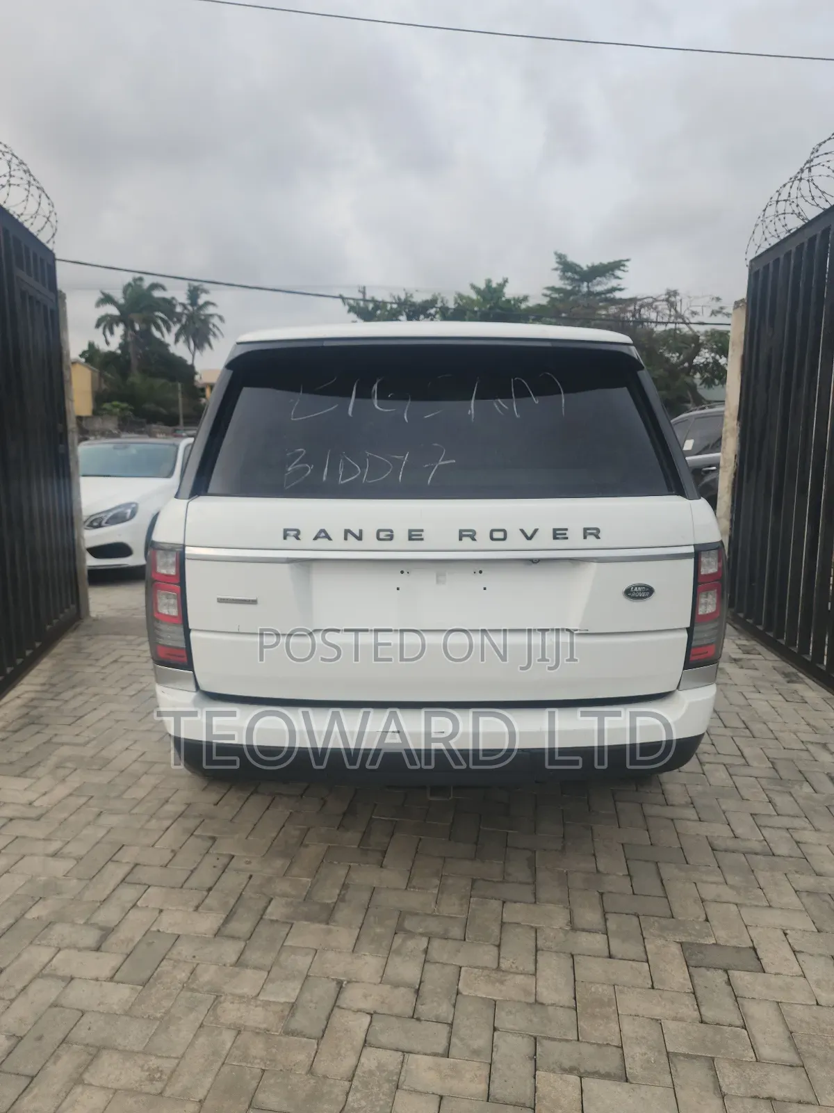 Land Rover Range Rover Vogue 2014 White