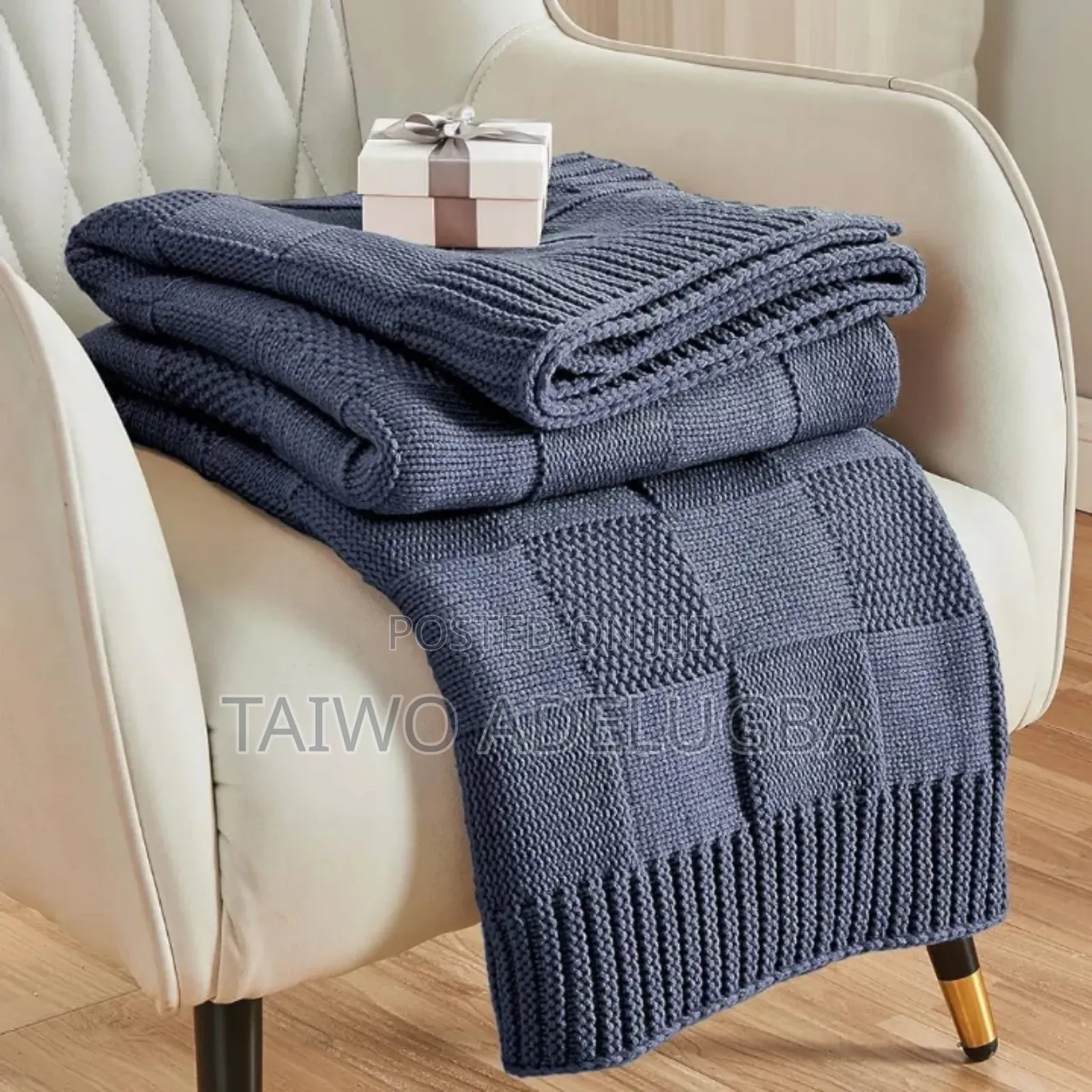 Very Thick and Unique Blanket 130 by 160cm