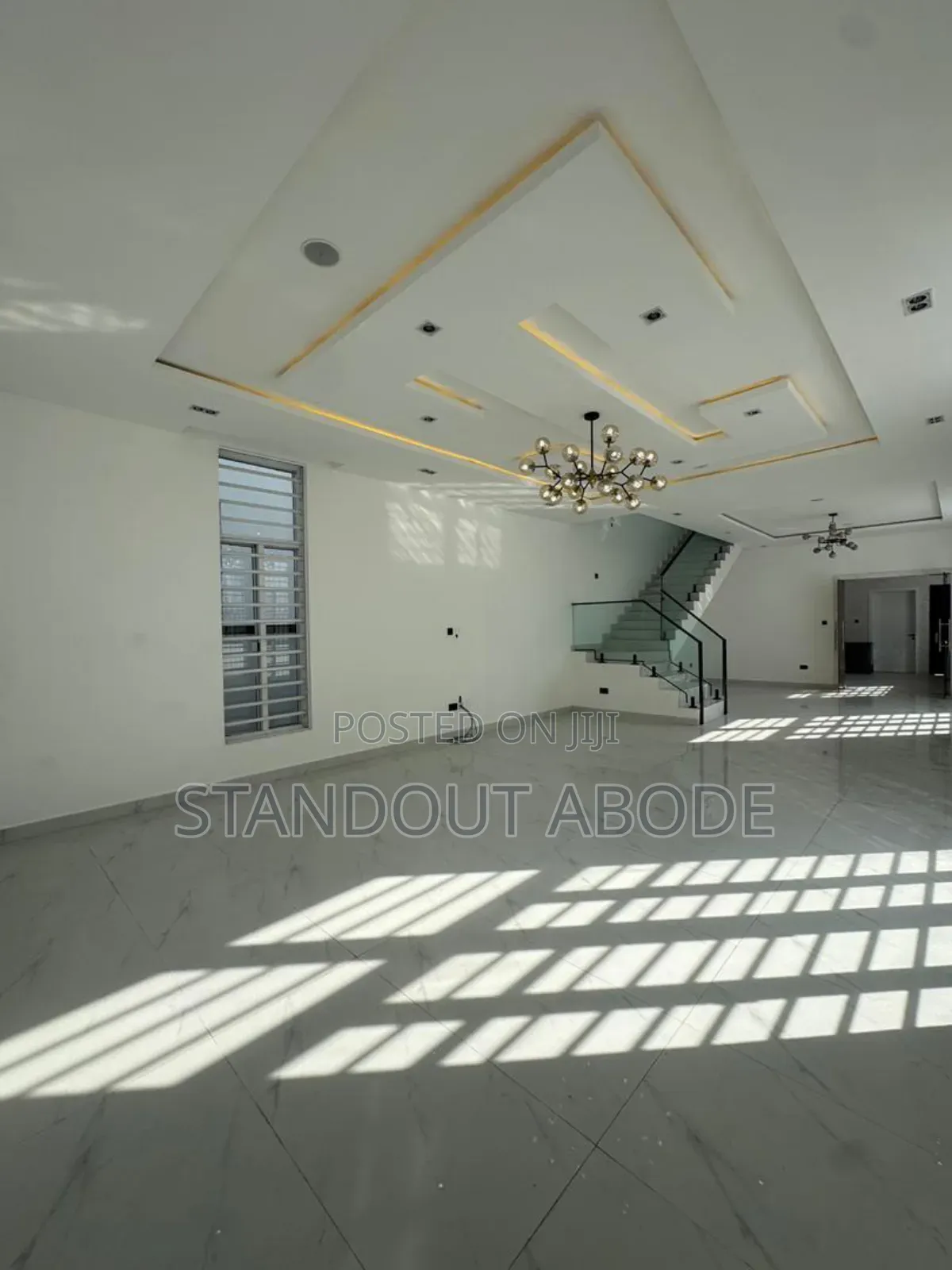 5bdrm Duplex in In A Secure, Off Lekki-Epe Expressway for sale