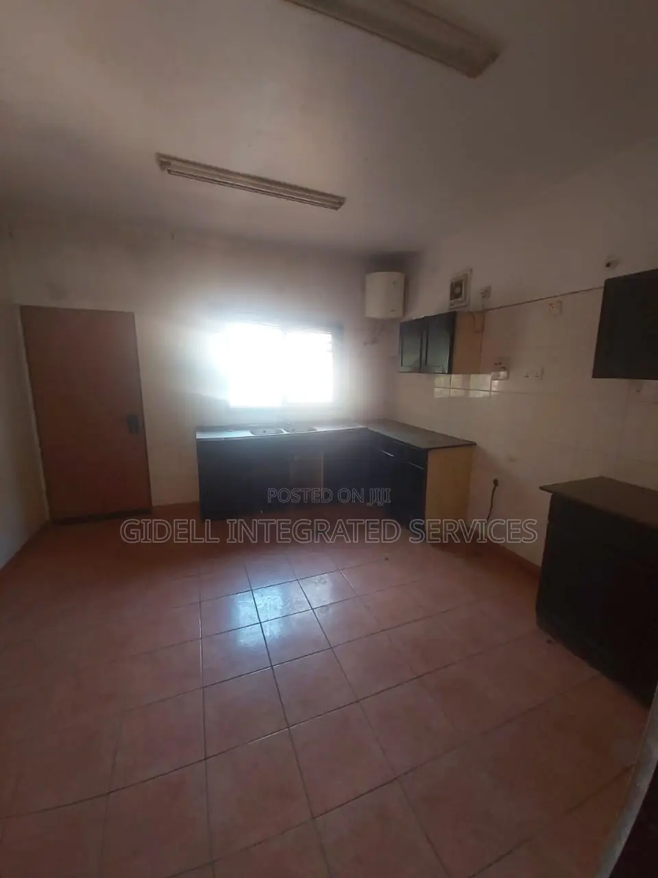 4bdrm Duplex in Maitama for sale