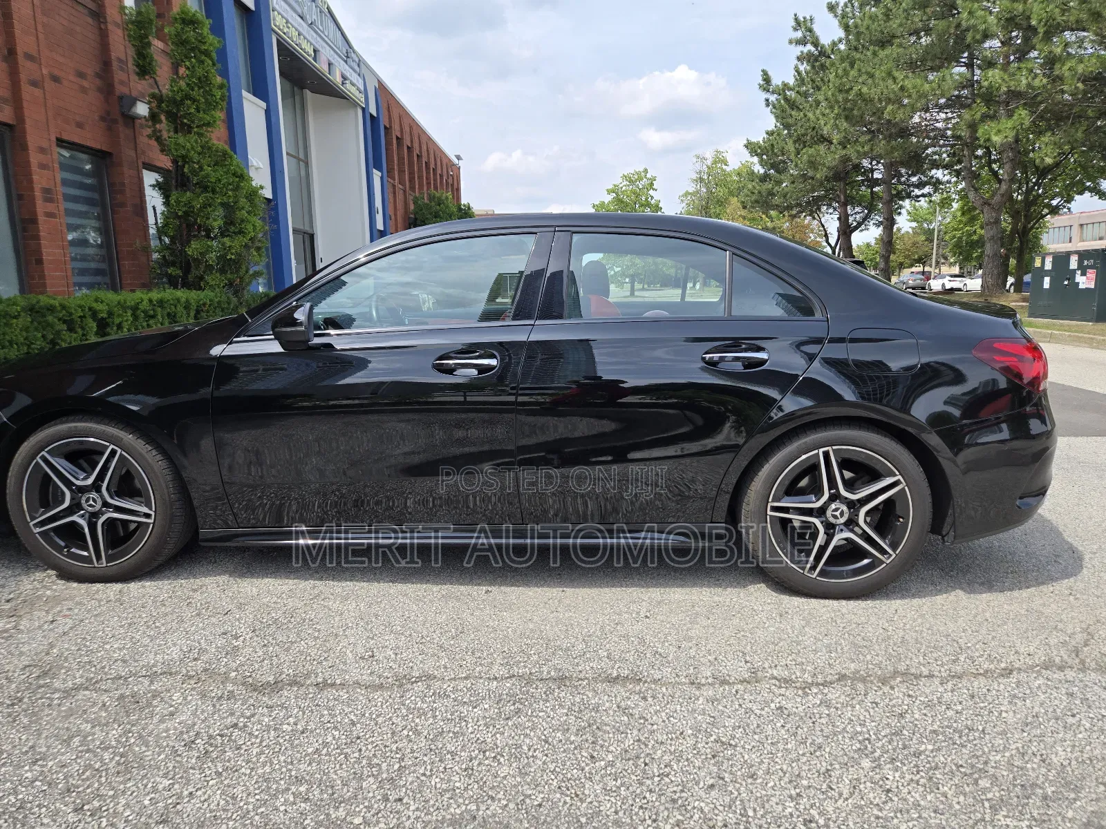 Mercedes-Benz C300 2020 Black