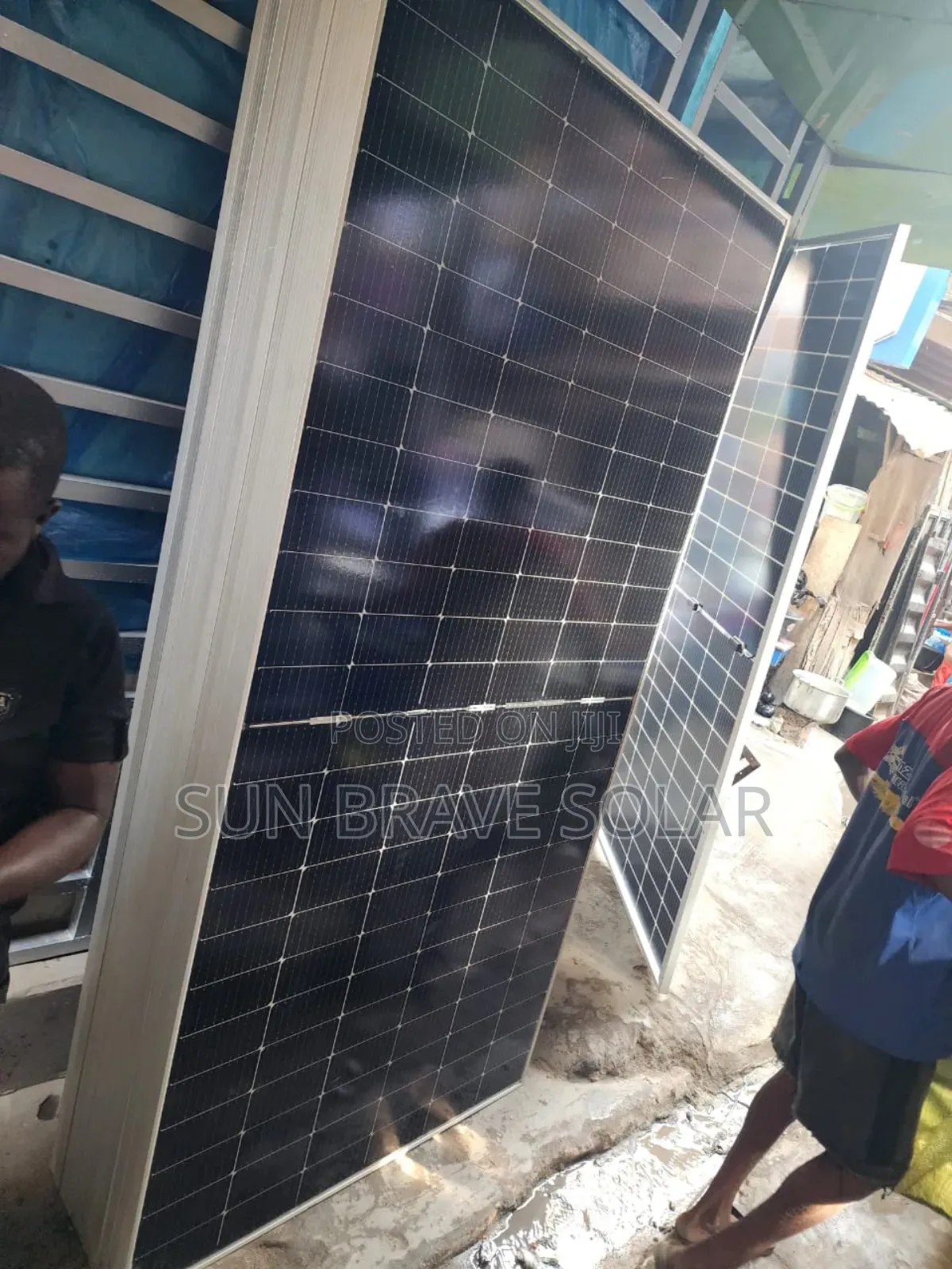 580w Jinko Mono Solar Panels Available Now