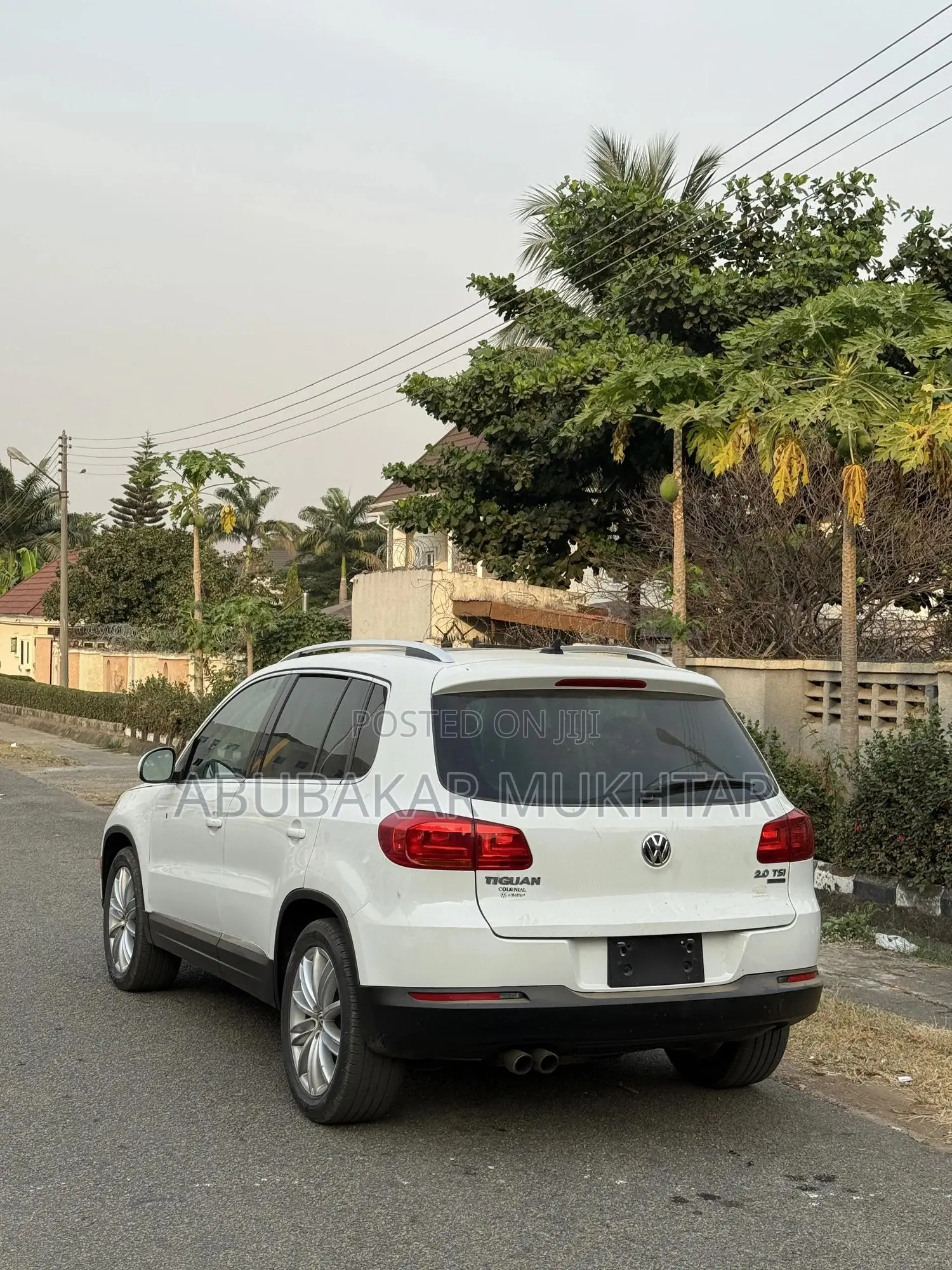 Volkswagen Tiguan SE 4Motion 4dr SUV AWD (2.0L 4cyl Turbo 6A) 2014