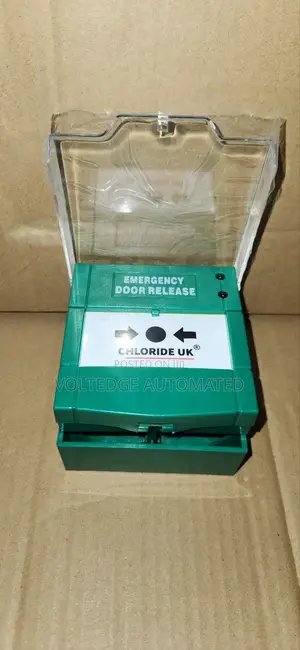 Chloride Uk Green Emergency Breakglass