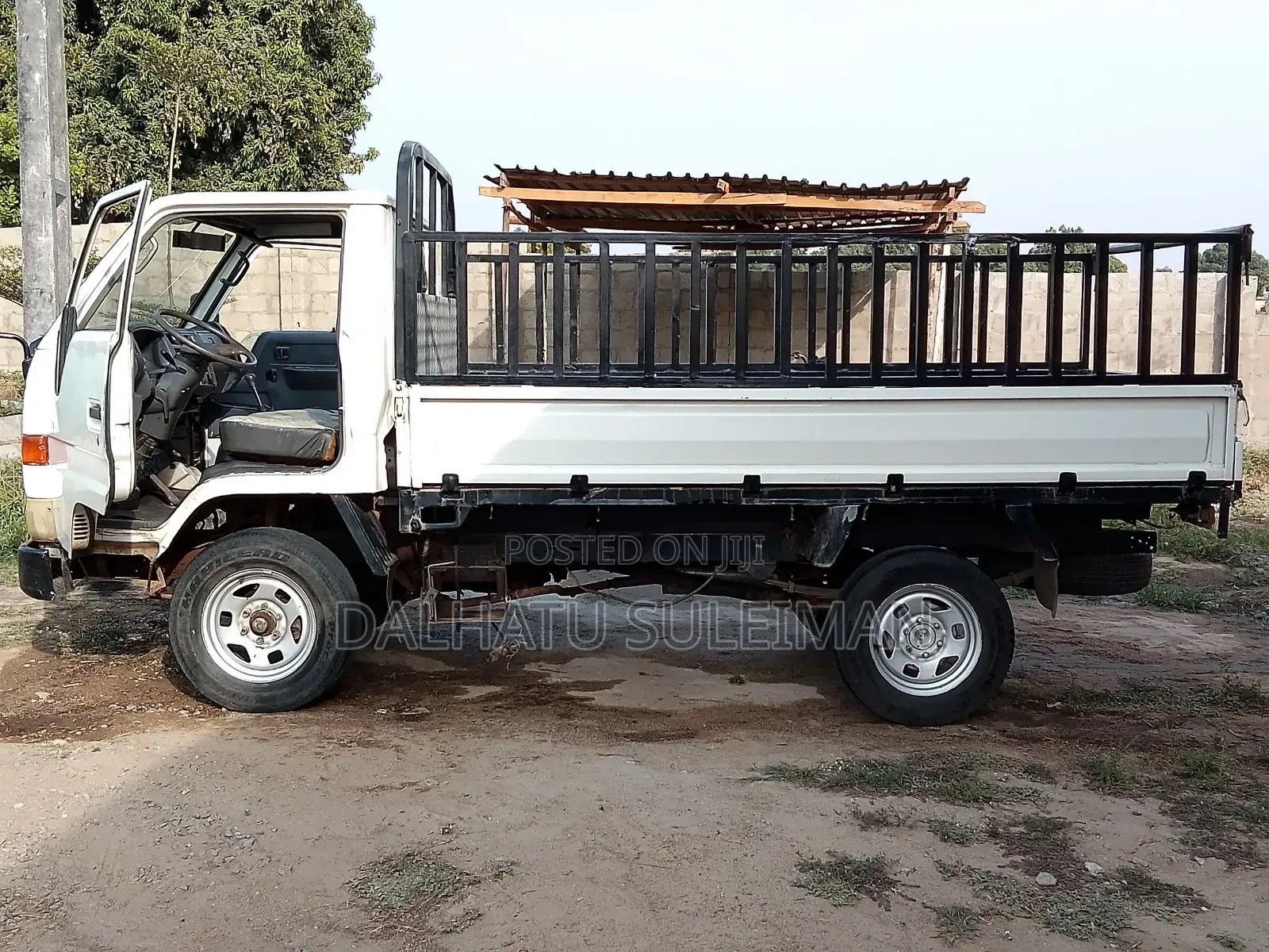 A Slightly Used Toyota Dyna 150 Pick Up With Everything Intact