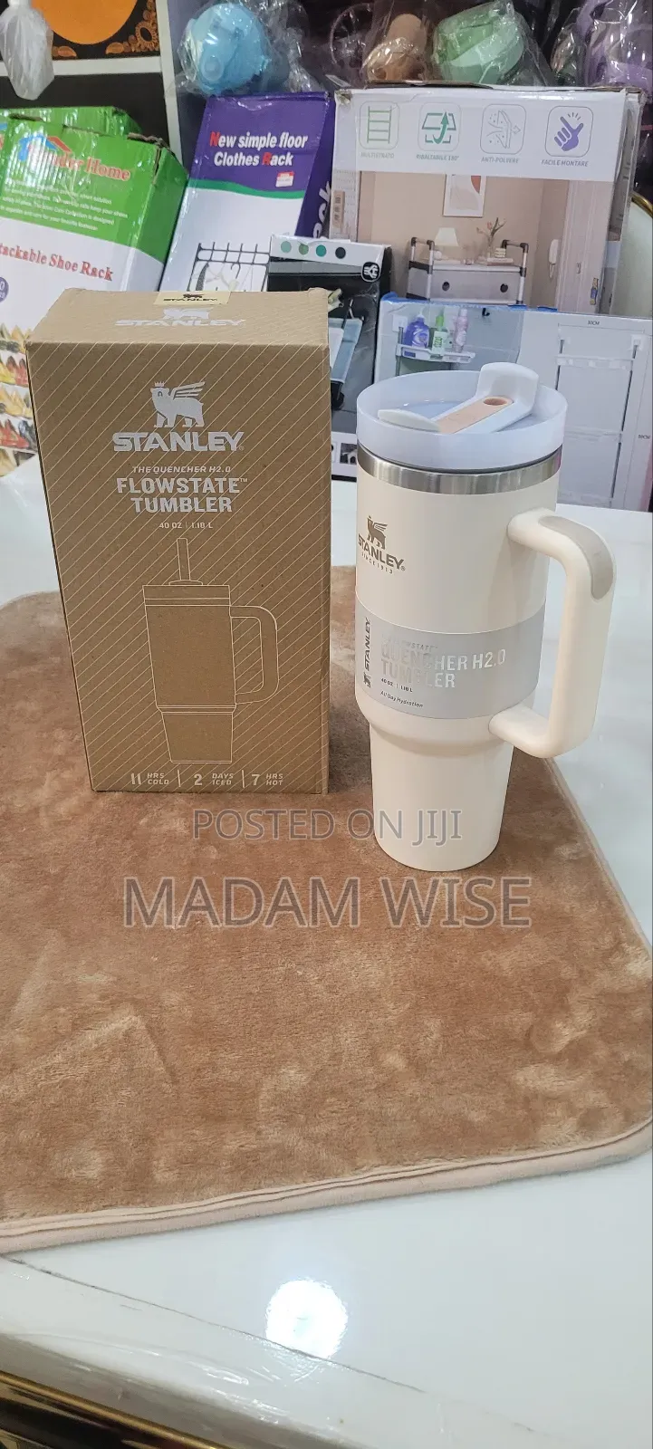Stanley Cup , ( the Flow State. Quencher H2.0 Tumbler) Stay Hydrated