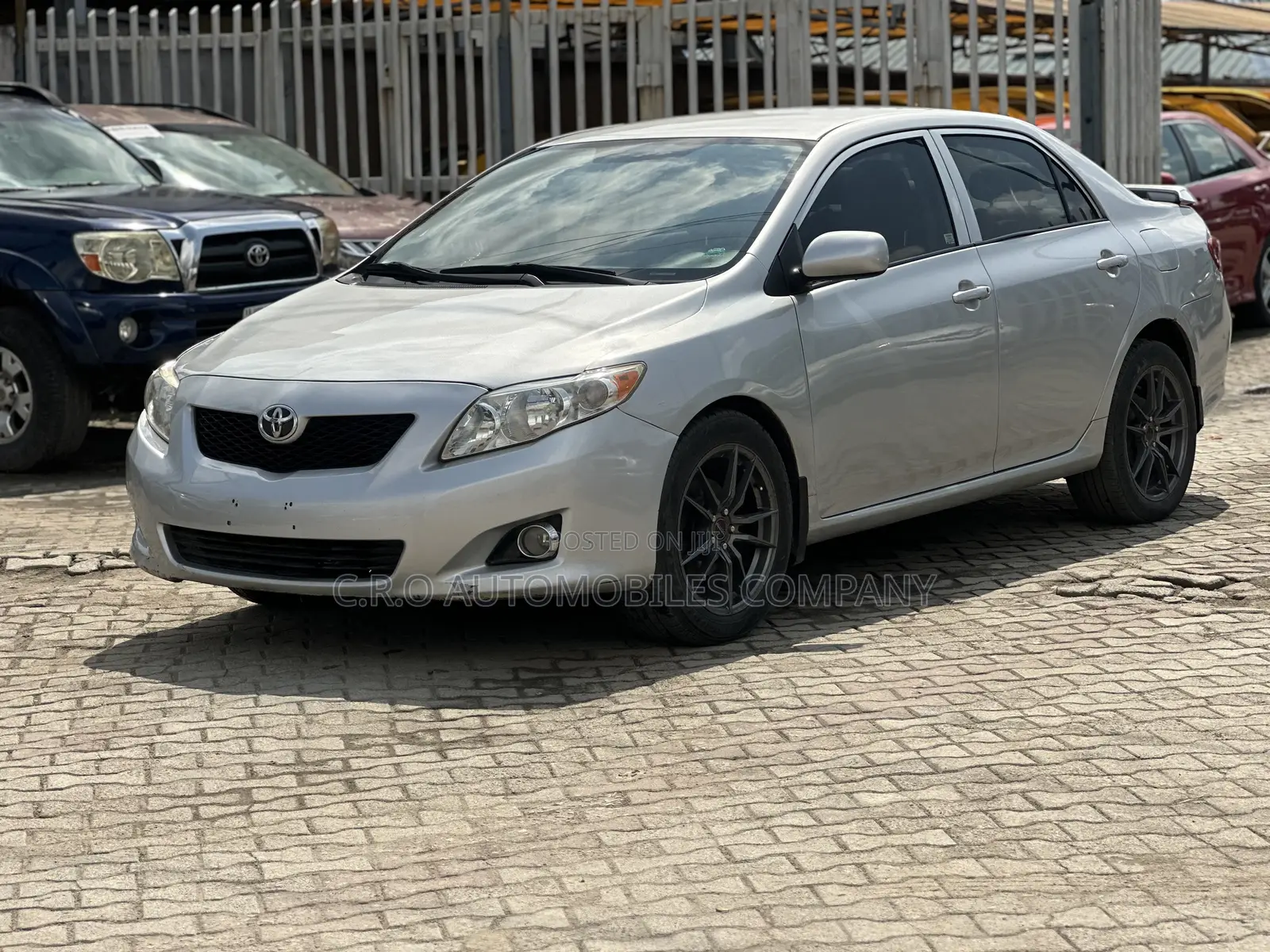Toyota Corolla LE 4dr Sedan (1.8L 4 cyl 4A) 2009 Silver