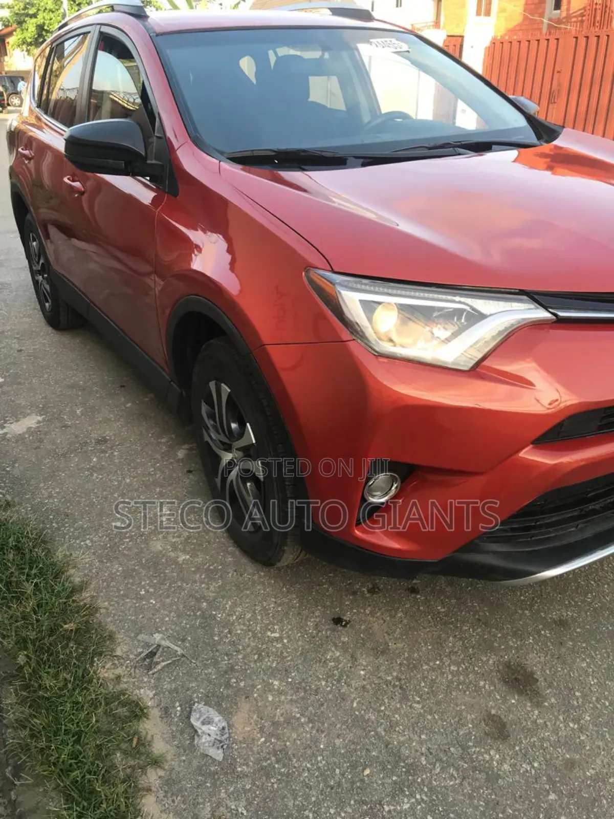 Toyota RAV4 LE AWD (2.5L 4cyl 6A) 2017 Red