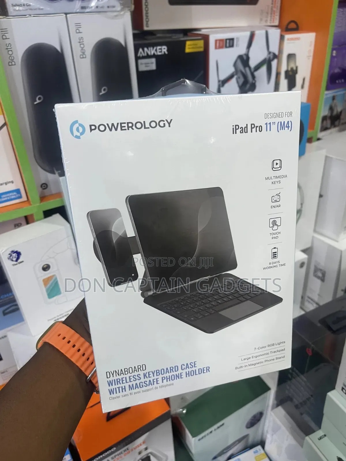 Powerology Dyna Wireless Keyboard M4 iPad Pro 11” With Magsafe Phone