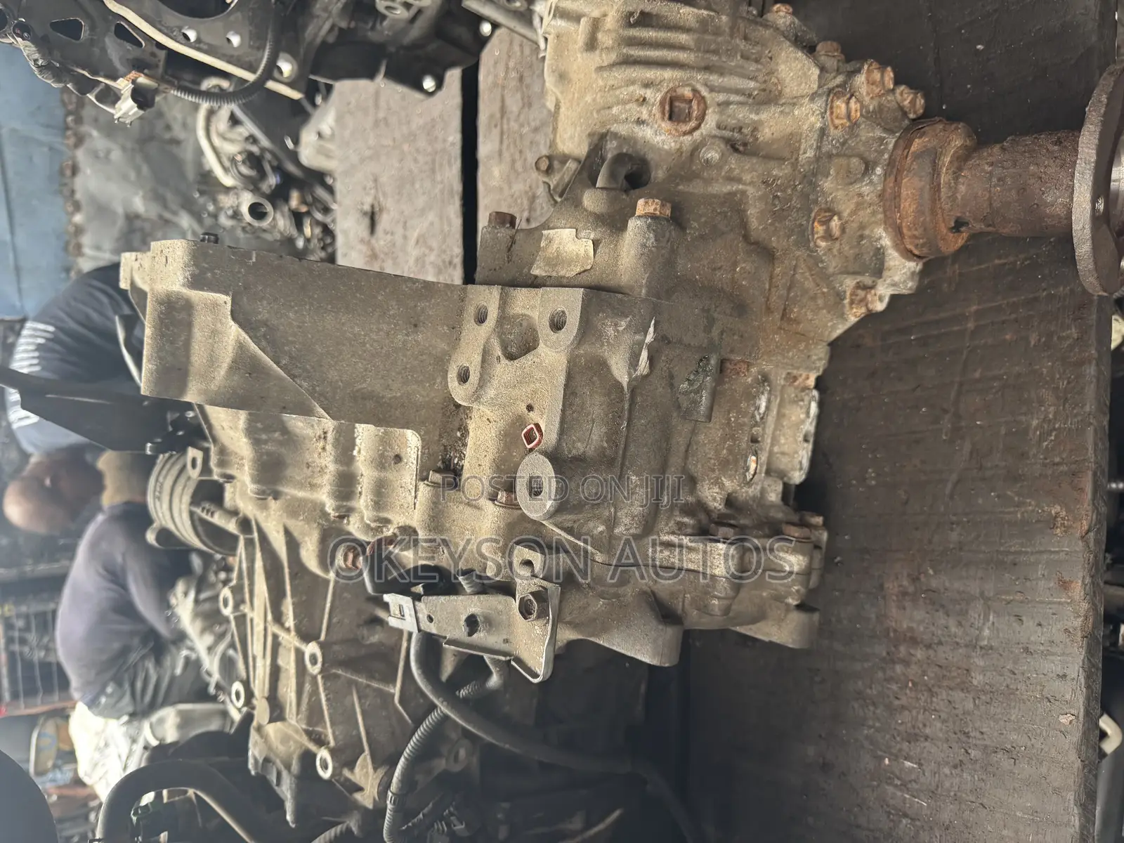 Automatic Transmission Gearbox For Nissan Xtrail 2001-2005 Model  4x4