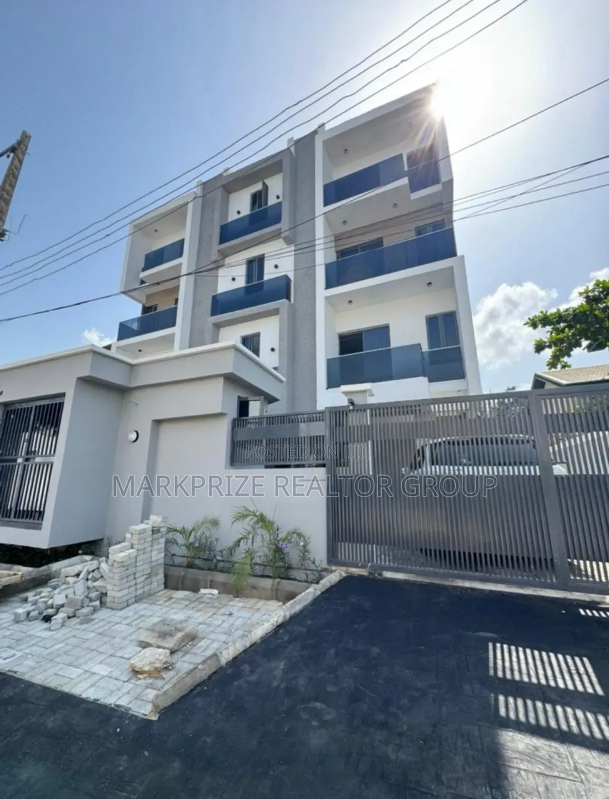 2bdrm Apartment in Idado Lekki Lagos for sale