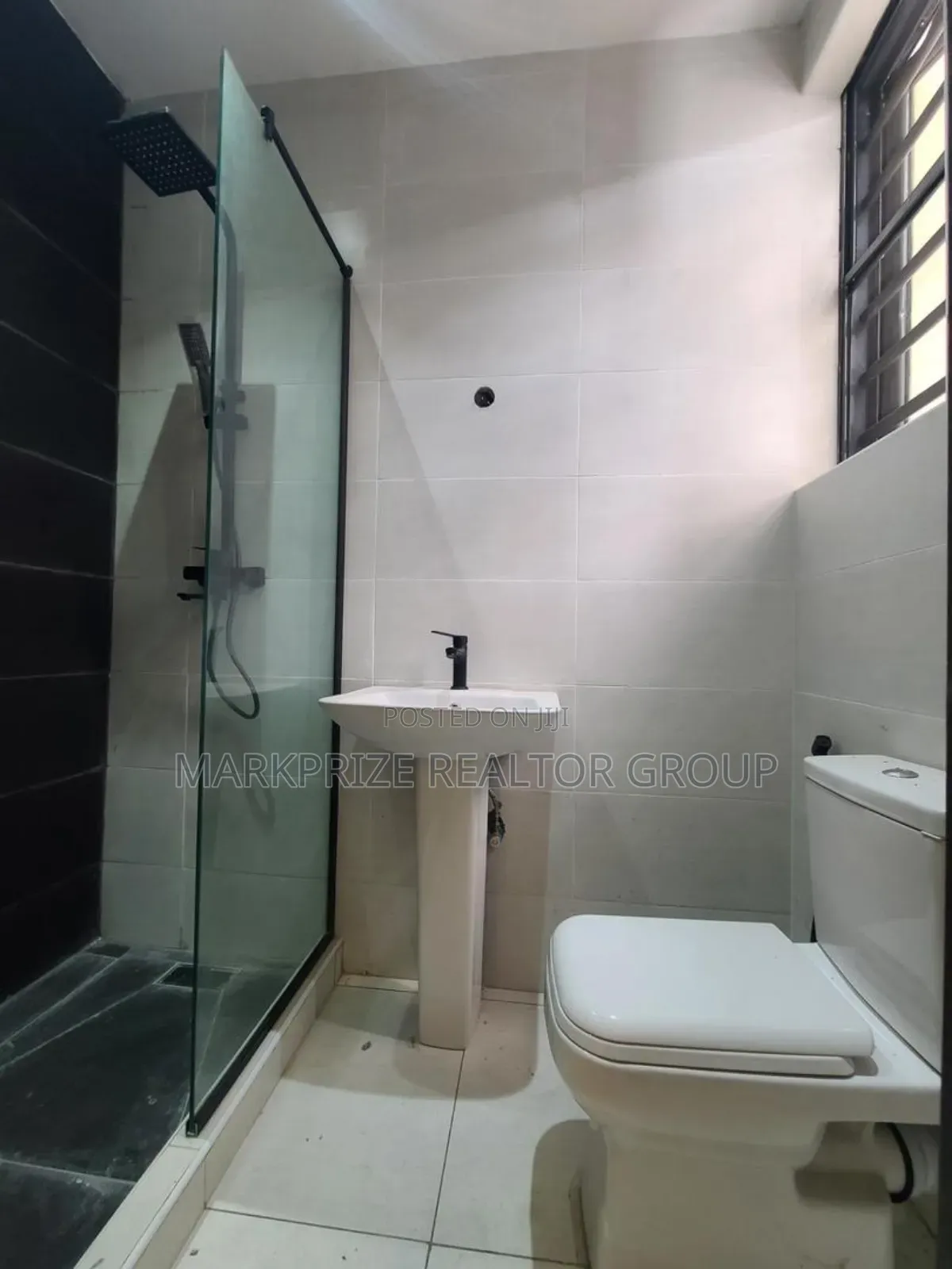 2bdrm Apartment in Idado Lekki Lagos for sale