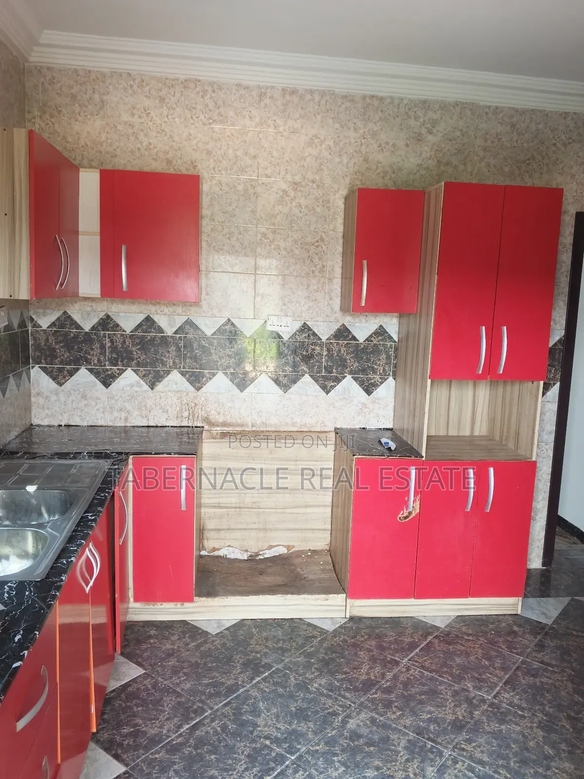3bdrm Apartment in Royal Estate, Ikorodu for rent