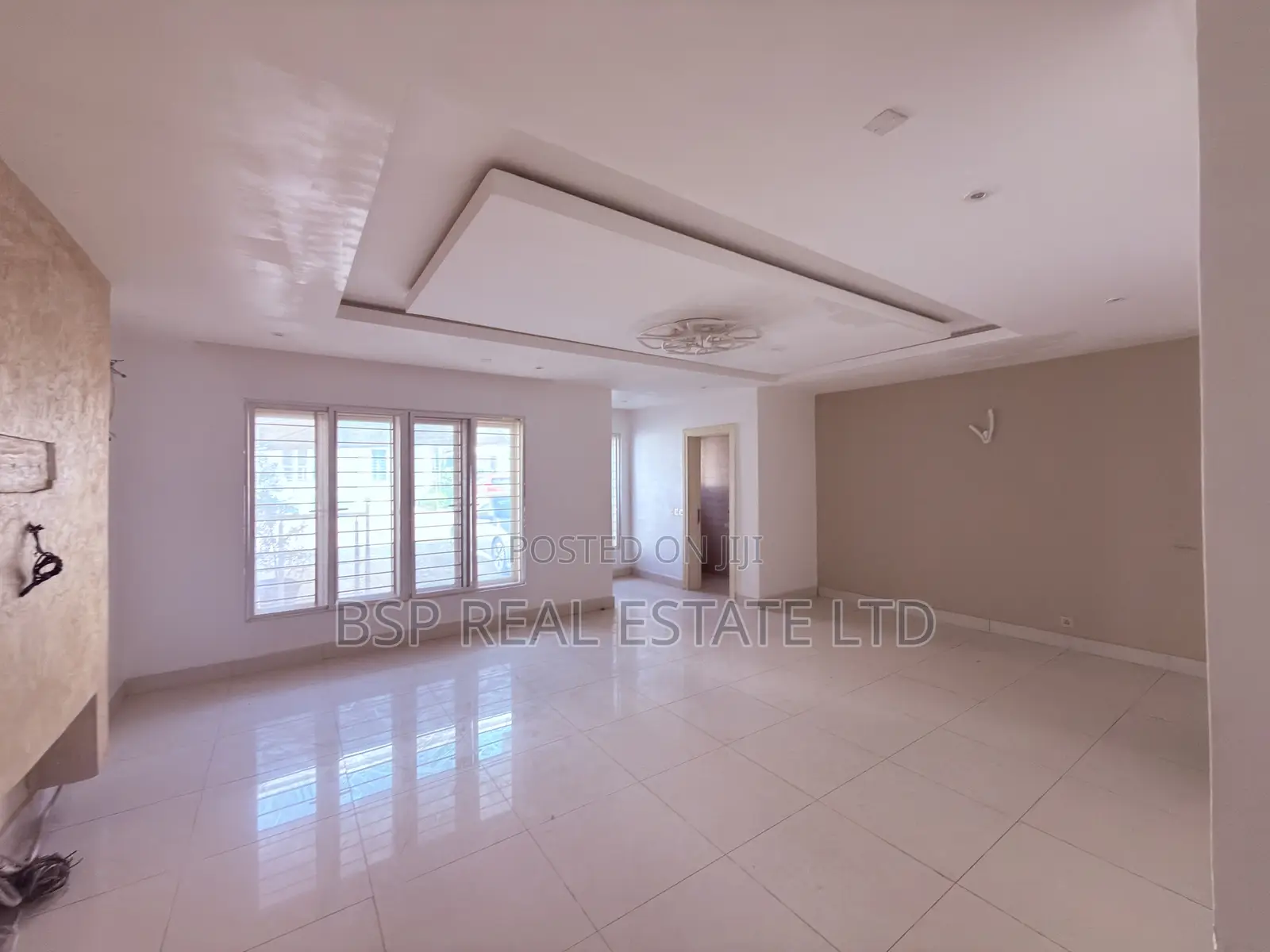 4bdrm Townhouse / Terrace in Lifecamp for rent